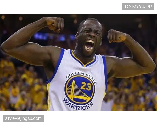 格林无球策应改变勇士进攻结构