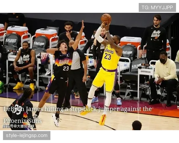 艾弗森关键突破拉开差距 高效得分改写比赛节奏