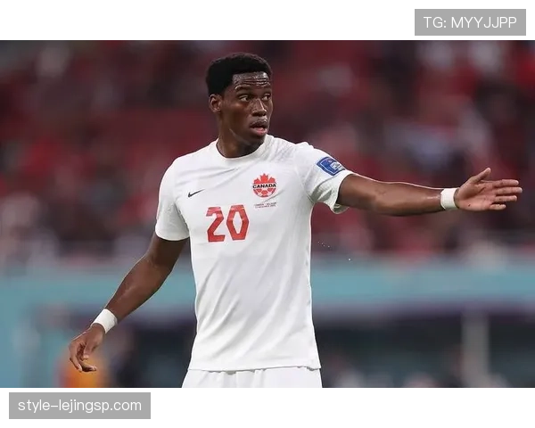 乔纳森·戴维从中锋到二前锋的角色演变解析